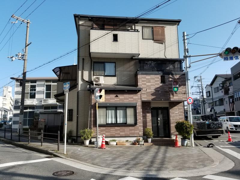 大阪市淀川区にて戸建て住宅外壁塗装,屋根塗装,シーリングの外装全面リフォーム