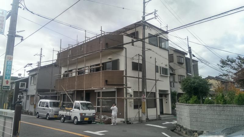 大阪外壁塗装・屋根塗装なら塗装専門の塗装プロ職人工房へ!大阪最安値・高品質な外壁塗装を目指す!